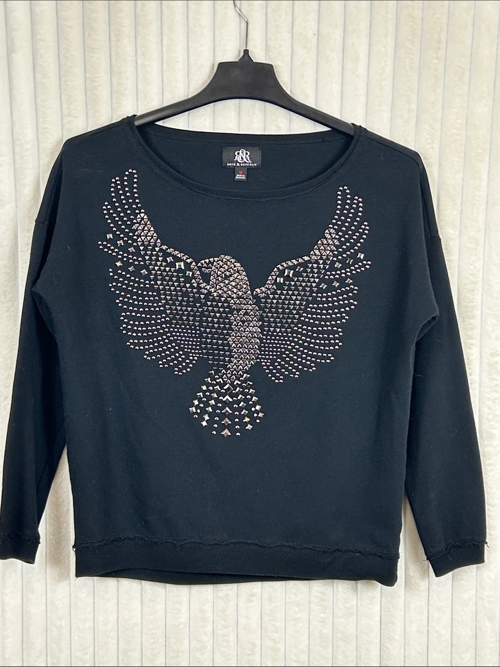 Rock & Republic Black Studded Eagle wide neck lightweight Sweatshirt top M